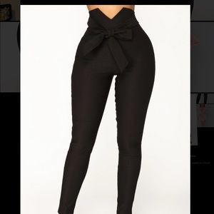 Fashion Nova high waist pant